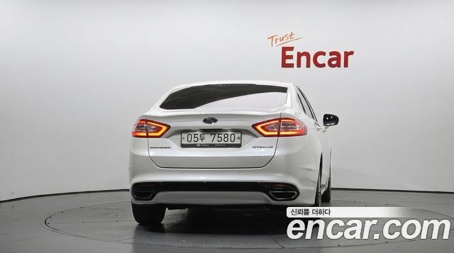 Ford Mondeo 2017 — photo 4