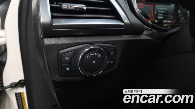 Ford Mondeo 2017 — photo 27
