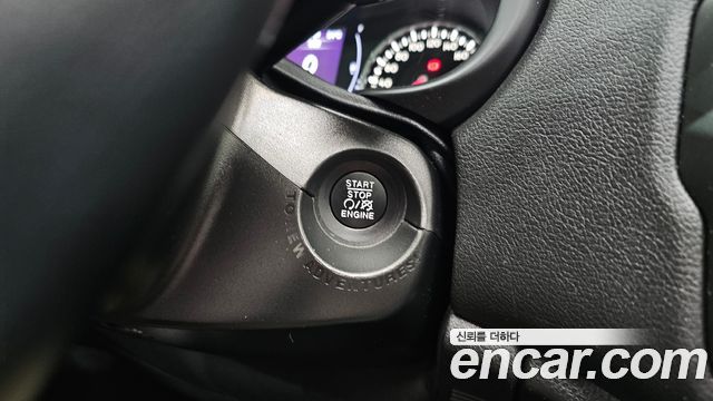 Jeep Renegade 2018 — photo 28