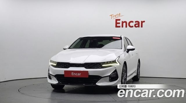Kia K5 2023 — photo 3