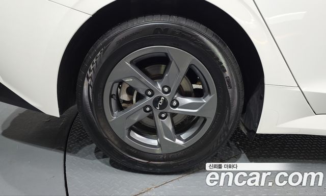 Kia K5 2023 — photo 5