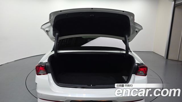 Kia K5 2023 — photo 26