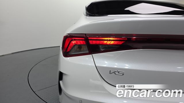 Kia K5 2023 — photo 9