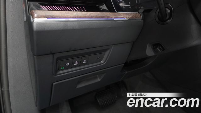 Volkswagen Touareg 2026 — photo 28