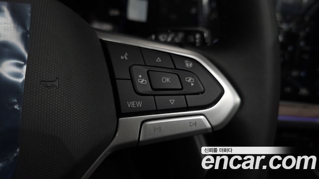 Volkswagen Touareg 2026 — photo 31