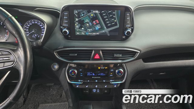 Hyundai Santafe 2020 — photo 17