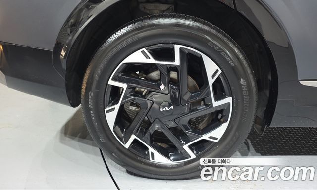 Kia Sportage 2023 — photo 5