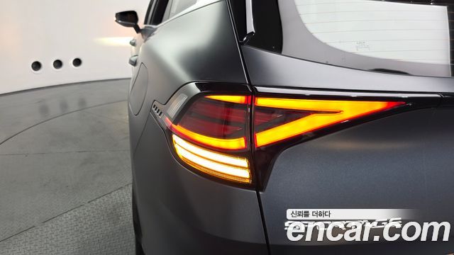 Kia Sportage 2023 — photo 9