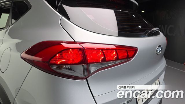 Hyundai Tucson 2016 — photo 9