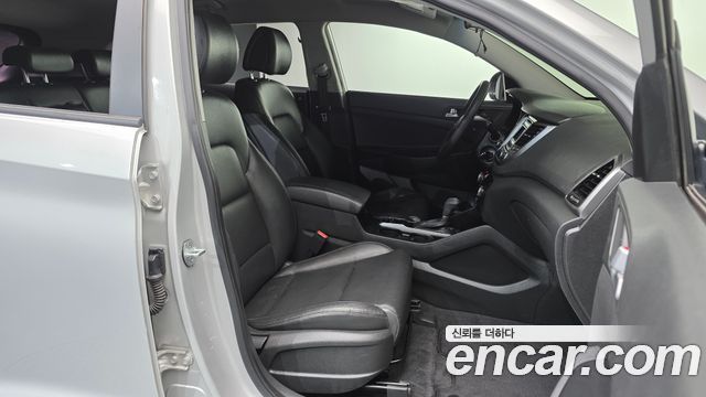 Hyundai Tucson 2016 — photo 16