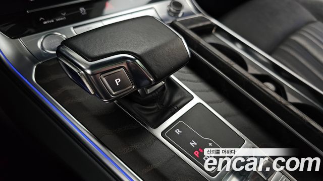 Audi A6 2020 — photo 9