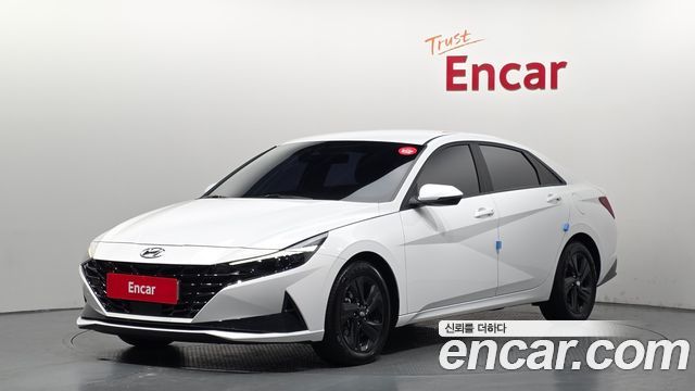 Hyundai AVANTE 2023 — photo 1