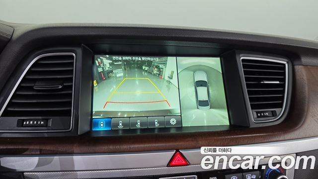 Genesis G80 2018 — photo 20