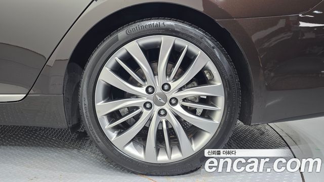 Genesis G80 2018 — photo 7