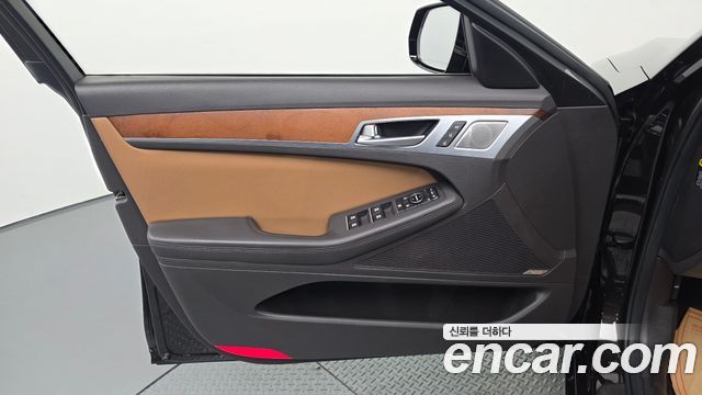 Genesis G80 2018 — photo 14