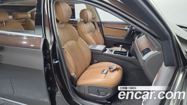Genesis G80 2018 — photo 16