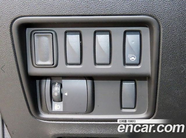Renault Korea QM6 2022 — photo 12