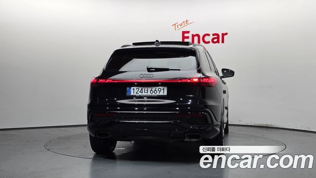 Audi Q5 2025 — photo 4