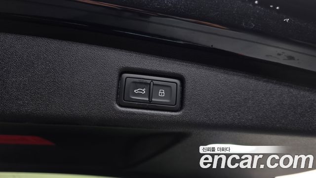 Audi Q5 2025 — photo 21