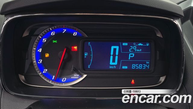 Chevrolet Korea Trax 2015 — photo 11