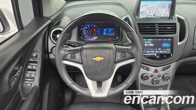 Chevrolet Korea Trax 2015 — photo 18