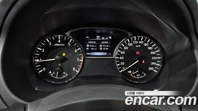 Nissan Altima 2018 — photo 11