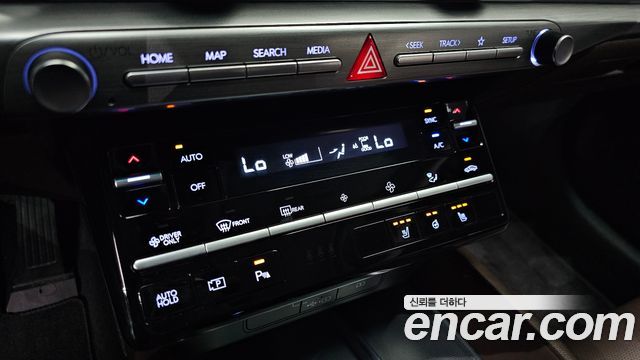 Hyundai Grandeur 2023 — photo 23