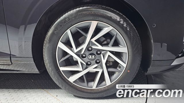 Hyundai Grandeur 2023 — photo 7