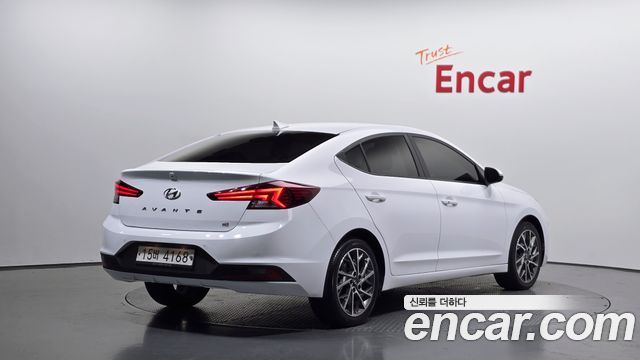 Hyundai AVANTE 2020 — photo 2