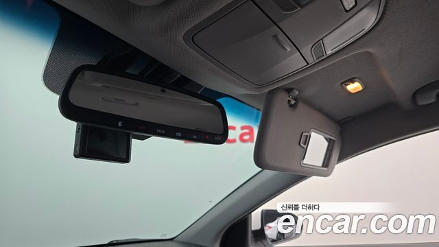 Hyundai AVANTE 2020 — photo 19