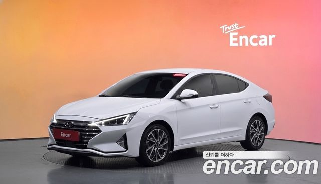 Hyundai AVANTE 2020 — photo 1