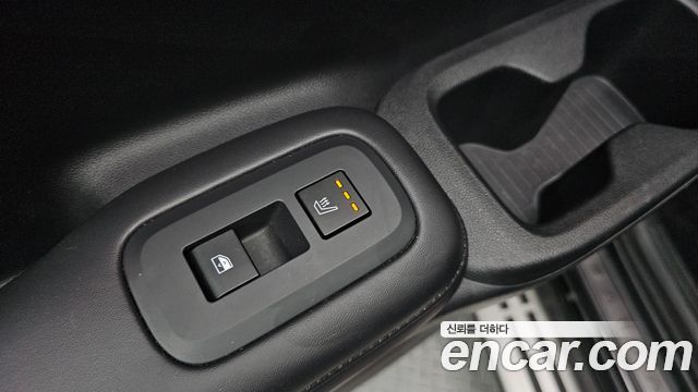 Hyundai Santafe 2024 — photo 30