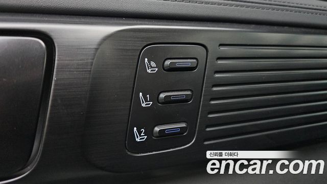 Hyundai Santafe 2024 — photo 31