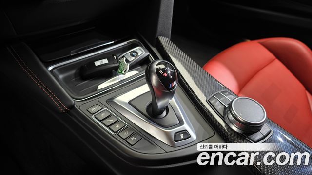 BMW M3 2018 — photo 12