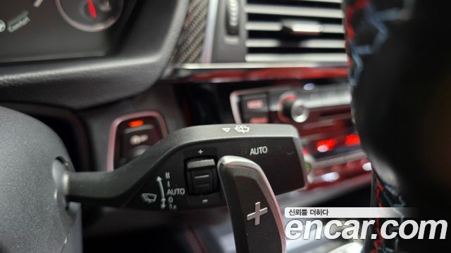 BMW M3 2018 — photo 26