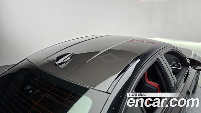 BMW M3 2018 — photo 27