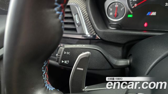BMW M3 2018 — photo 28