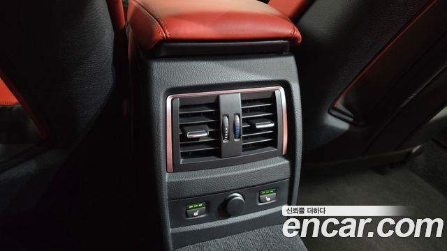 BMW M3 2018 — photo 29