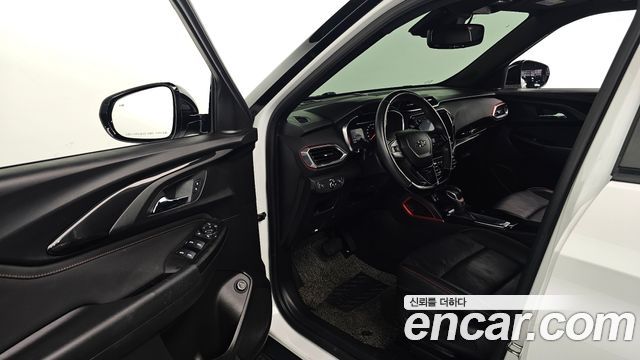 Chevrolet Korea Trailblazer 2022 — photo 13