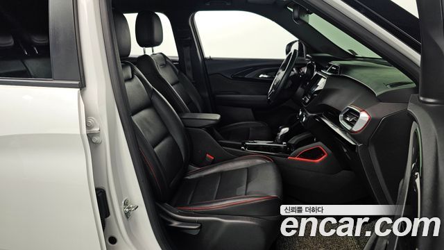 Chevrolet Korea Trailblazer 2022 — photo 17