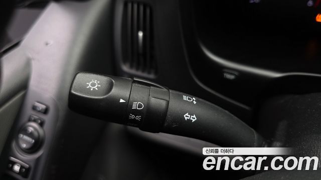 Hyundai Starex 2016 — photo 19