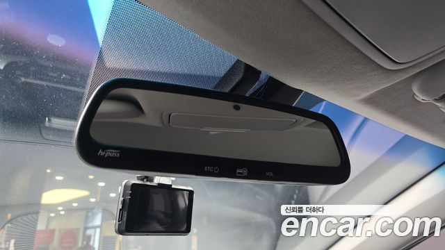 Kia K3 2020 — photo 24