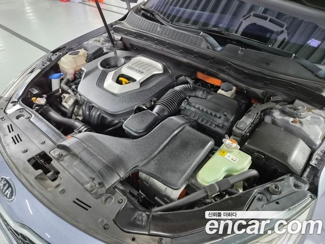 Kia K5 2012 — photo 8