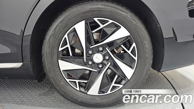 Hyundai Grandeur 2023 — photo 7