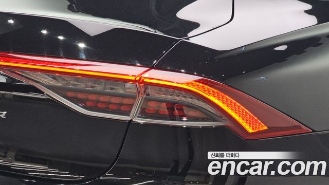 Hyundai Grandeur 2023 — photo 9