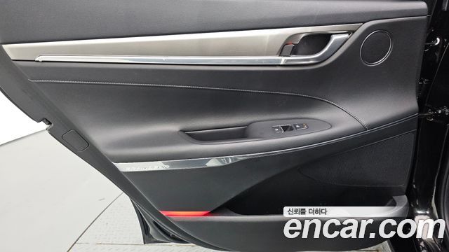 Hyundai Grandeur 2023 — photo 15
