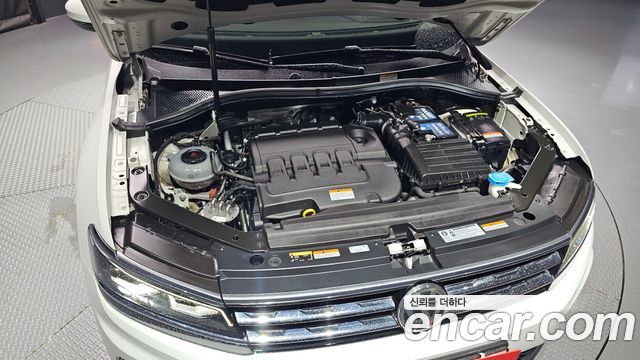 Volkswagen Tiguan 2020 — photo 6