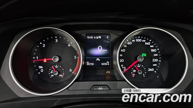 Volkswagen Tiguan 2020 — photo 11
