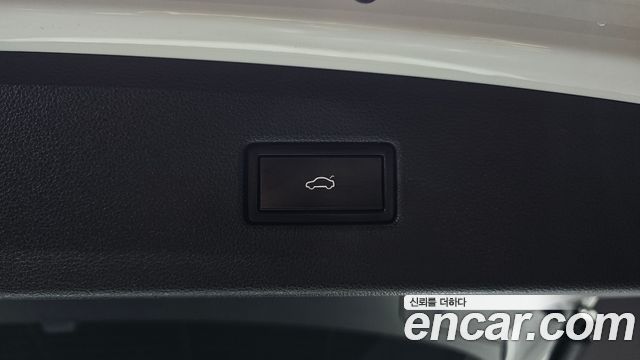 Volkswagen Tiguan 2020 — photo 35