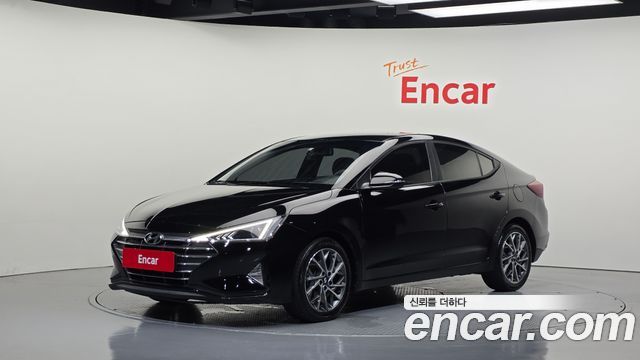 Hyundai AVANTE 2020 — photo 1